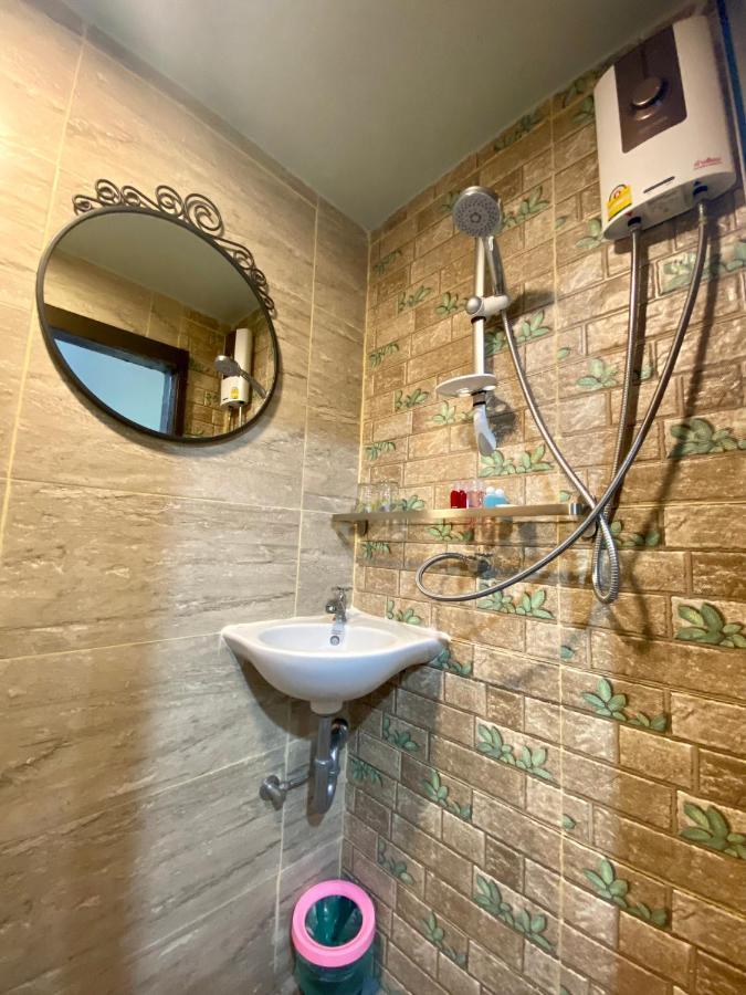 4J Lodge Bangkok Ngoại thất bức ảnh