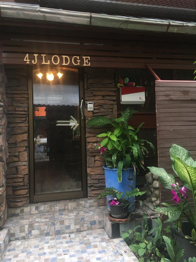 4J Lodge Bangkok Ngoại thất bức ảnh